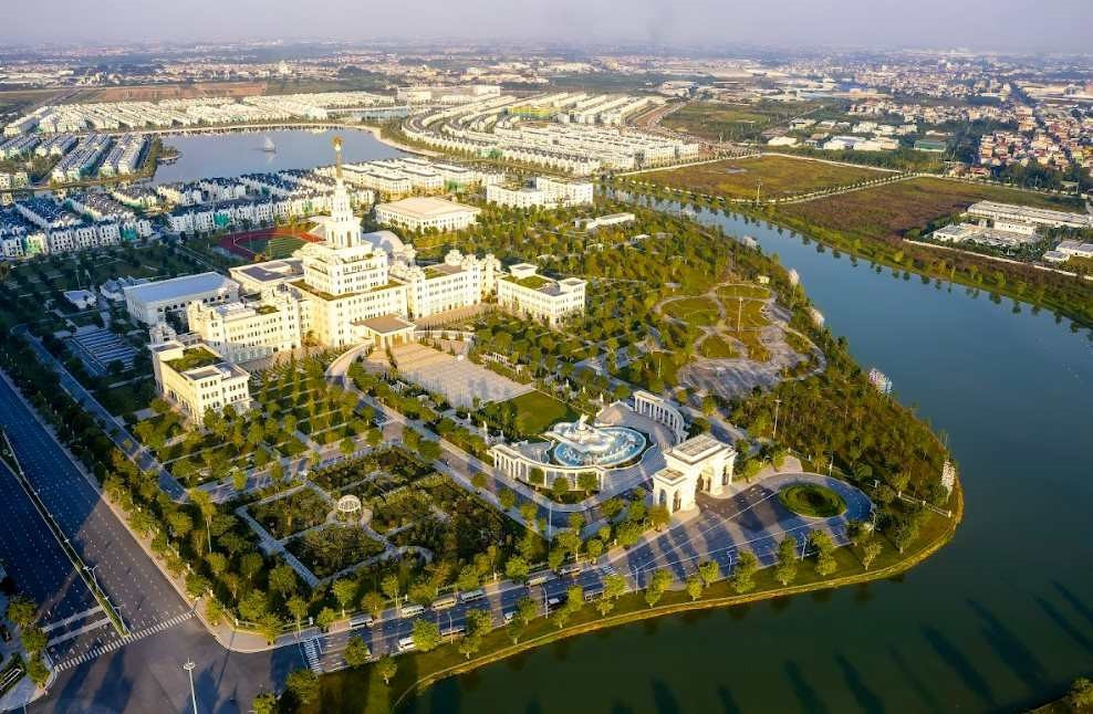 Trường ĐH là 'lò đào tạo tinh hoa'của tỷ phú Phạm Nhật Vượng: Đầu tư hàng chục nghìn tỷ, phấn đấu top 100 thế giới - ảnh 1