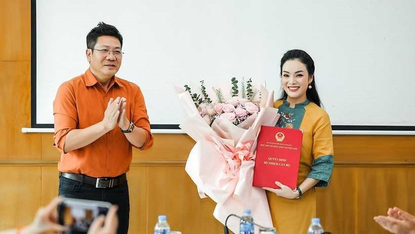 Nữ ca sĩ duy nhất được xét công nhận chức danh PGS năm 2025: Trưởng khoa tại Nhạc viện, Tiến sĩ âm nhạc trẻ nhất Việt Nam - ảnh 2