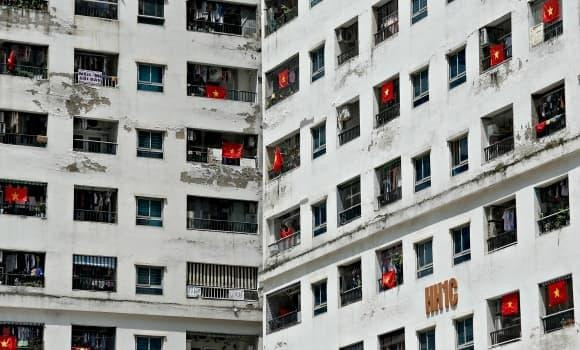 Thấy gì khi giá chung cư TP. HCM chạm ngưỡng nhà liền thổ?- Ảnh 2.