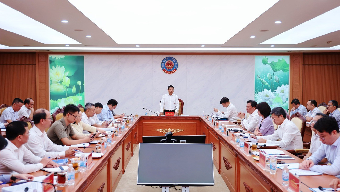 Ngành tài chính tiếp tục hỗ trợ các địa phương tháo gỡ vướng mắc trong triển khai thực hiện, vận hành mô hình chính quyền địa phương 2 cấp. 83184e789f9714c94d86.jpg