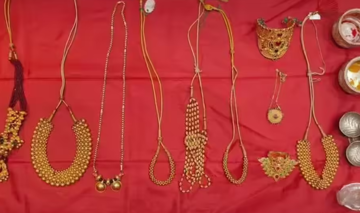 Đột kích tư gia, văn phòng của Kỹ sư trưởng, thu giữ khẩn cấp giấy tờ nhà, thỏi vàng, thỏi bạc...tổng trị giá hơn 16 tỷ đồng