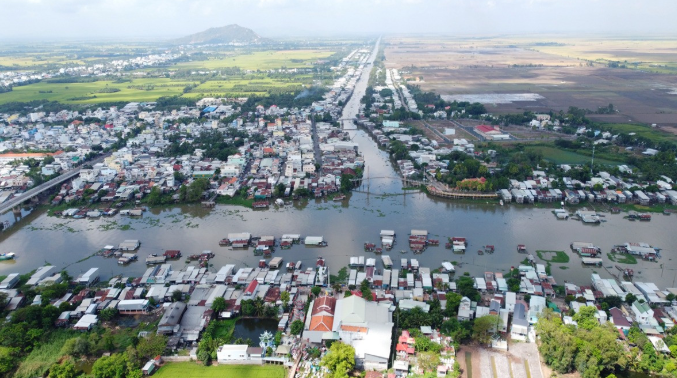 Kênh đào lớn nhất Việt Nam thời phong kiến, do 80.000 nhân công đào bằng tay trong suốt 5 năm, đánh thức vùng đất hoang hóa thành vựa lúa lớn nhất vùng ĐBSCL- Ảnh 1. Kênh đào lớn nhất Việt Nam thời phong kiến, do 80.000 nhân công đào bằng tay trong suốt 5 năm, đánh thức vùng đất hoang hóa thành vựa lúa lớn nhất vùng ĐBSCL- Ảnh 1.