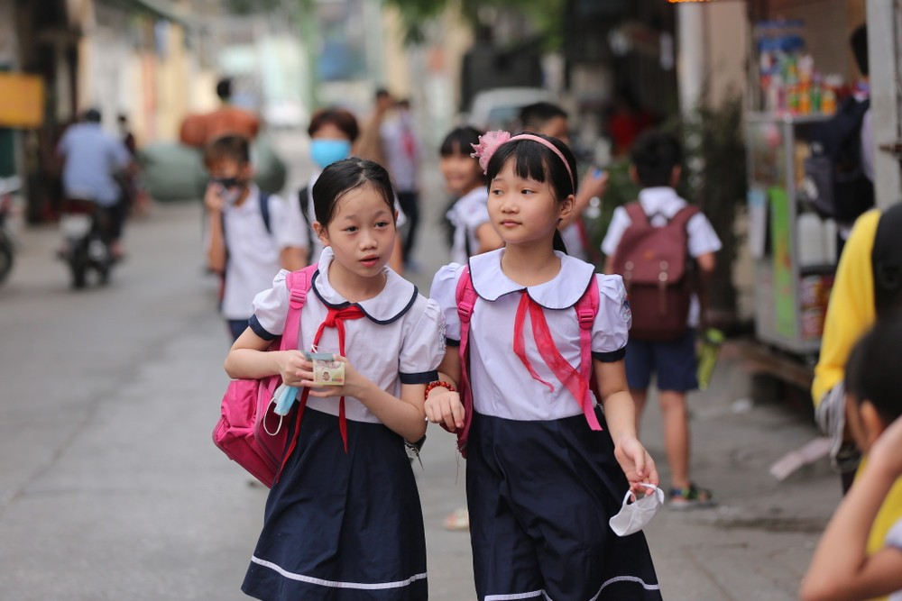 Chính thức thay đổi giờ tan học, phụ huynh và học sinh lưu ý - ảnh 2