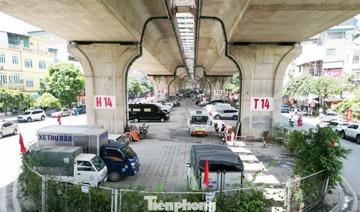 Thu hồi giấy phép và giải tỏa toàn bộ bãi xe tại gầm cầu Vĩnh Tuy