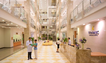 Hệ thống y tế của tỷ phú Phạm Nhật Vượng tiếp tục lọt top thương hiệu giá trị nhất Việt Nam