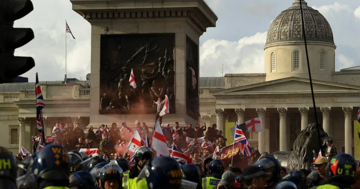 Biểu tình lớn hiếm thấy ở London