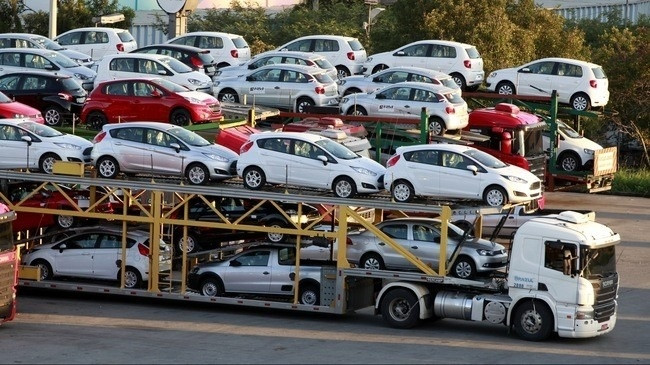 Không phải Trung Quốc hay Thái Lan, đây mới là nguồn ô tô đang nhập ồ ạt vào Việt Nam 8 tháng qua