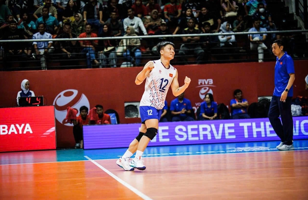 Tuyển thủ bóng chuyền nổi tiếng Việt Nam giải nghệ ở tuổi 19 - ảnh 2