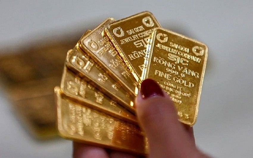 Mua vàng SJC vùng đỉnh 135,8 triệu, giờ bán lỗ bao nhiêu? Mua vàng SJC vùng đỉnh 135,8 triệu, giờ bán lỗ bao nhiêu?