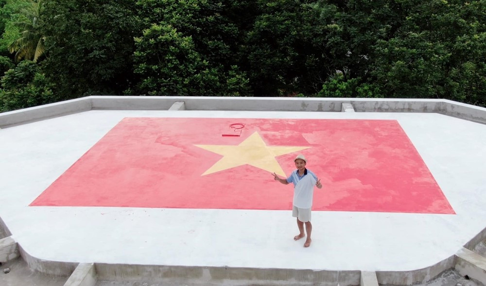 Tài sản của ‘chủ tịch giả nghèo’ trước khi bị khởi tố: Cơ ngơi 50 tỷ làm phim trường, thu nhập 20 tỷ/năm từ hệ sinh thái YouTube - ảnh 5