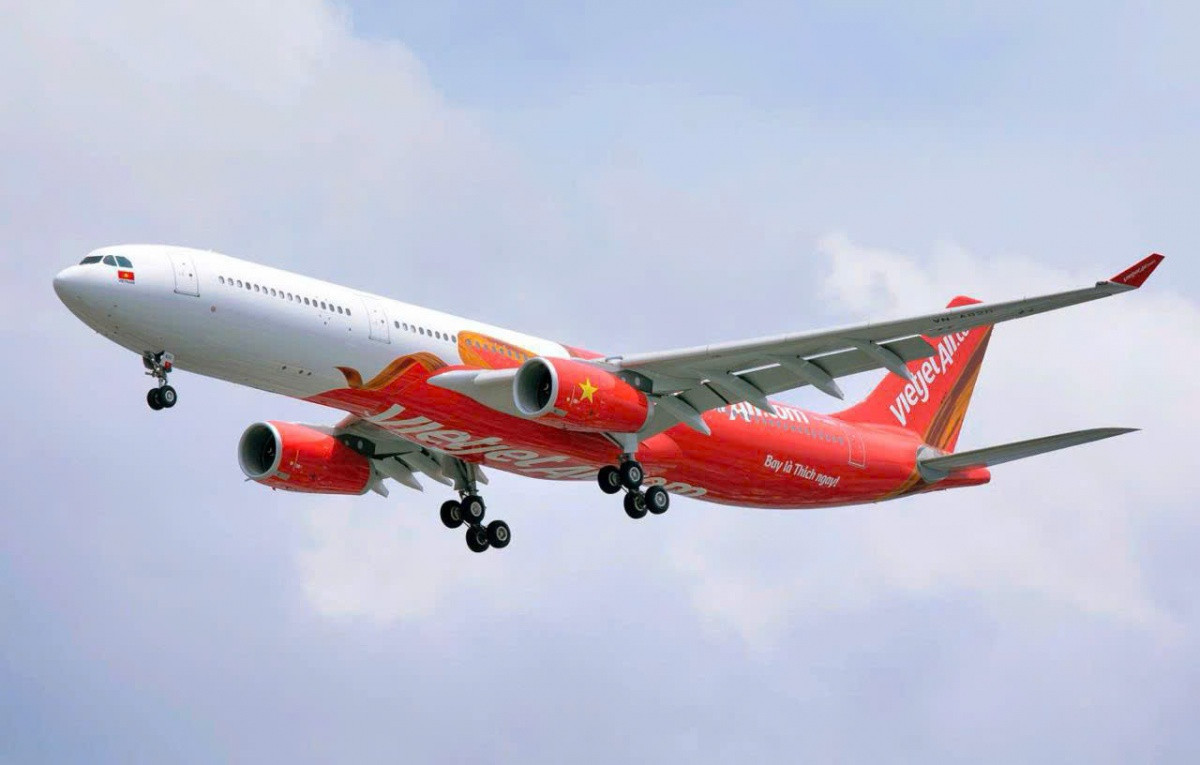 Vietjet đón tàu bay thân rộng mới, nâng đội bay lên 121 chiếc