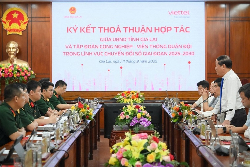 Viettel bất ngờ được yêu cầu phủ sóng 5G toàn bộ khu vực biên giới phía Tây Viettel bất ngờ được yêu cầu phủ sóng 5G toàn bộ khu vực biên giới phía Tây