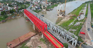 Cây cầu 1.800 tỷ thay thế cây cầu hơn 100 tuổi sẽ bị phá dỡ ở Hà Nội vẫn gặp khó