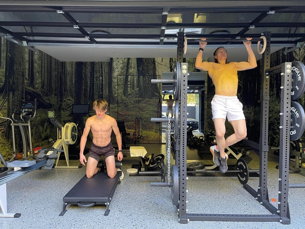 Giới siêu giàu đang chi hàng tỷ USD chinh phục giấc mơ đắt đỏ nhất lịch sử nhân loại