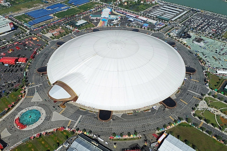 Dự án 900.000m² của Vingroup sở hữu trạm sạc xe điện lớn nhất Việt Nam, 3 tuần đón hơn 10 triệu lượt khách