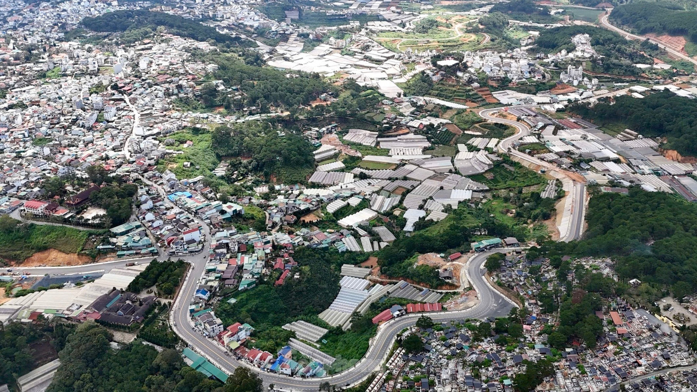 Dự án được kỳ vọng sẽ hoàn thiện hạ tầng, tăng cường kết nối giao thông giữa các phường đô thị Đà Lạt, góp phần giảm ùn tắc khu vực trung tâm và thúc đẩy phát triển kinh tế - xã hội địa phương. img-8714-2404.jpg