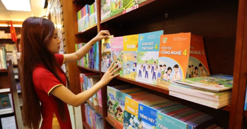 Chính thức: Từ năm học tới, học sinh trên toàn quốc sẽ sử dụng một bộ sách giáo khoa duy nhất