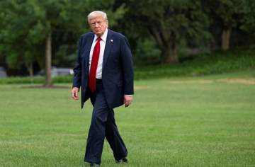 Tổng thống Mỹ Donald Trump kiện tờ New York Times vì ​​tội phỉ báng, đòi bồi thường 15 tỷ đô la