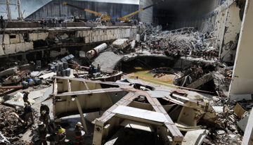 Tua-bin nứt toác, vỡ đập thủy điện có sức chứa gấp 3 lần thủy điện Hòa Bình, hơn 2.000 cứu hộ được điều động: Là thảm họa kinh hoàng từng khiến thế giới chấn động