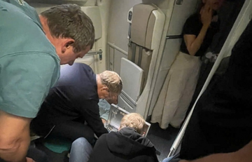 Vietnam Airlines (HVN) chính thức gửi lời cảm ơn đoàn công tác của Bộ Y tế Nga vì sự hỗ trợ kịp thời