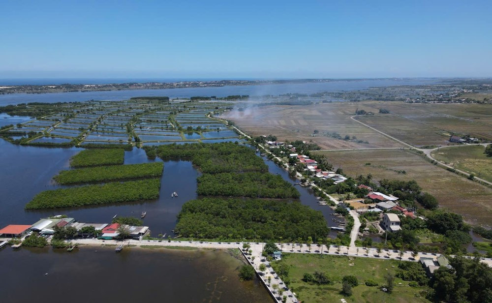 Thành phố trực thuộc Trung ương trẻ nhất dự kiến chi 1.500 tỷ đồng xây cầu vượt nối đầm phá nước lợ lớn nhất khu vực Đông Nam Á - ảnh 2