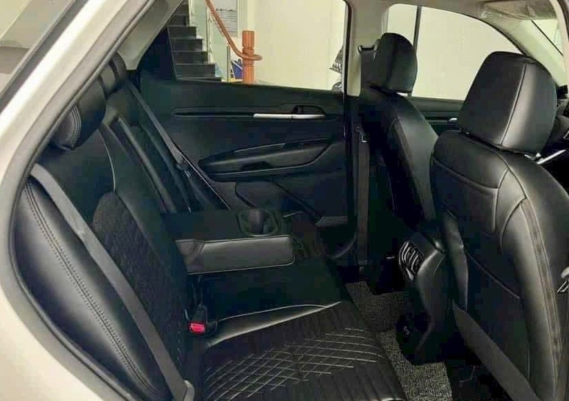 KIA Sonet ‘đấu thẳng’ với Toyota Raize: 'Nhỏ mà có võ’ lại rẻ, cơ hội sở hữu SUV đô thị nay đã quá dễ dàng