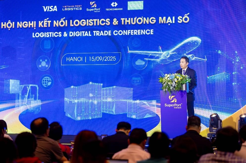 Siêu cảng logistics thông minh của bầu Hiển ra mắt nền tảng kết nối logistics cho doanh nghiệp nhỏ và vừa Siêu cảng logistics thông minh của bầu Hiển ra mắt nền tảng kết nối logistics cho doanh nghiệp nhỏ và vừa