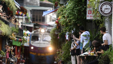 Bùng nổ với 22 triệu khách quốc tế, Việt Nam soán ngôi điểm đến hot nhất châu Á