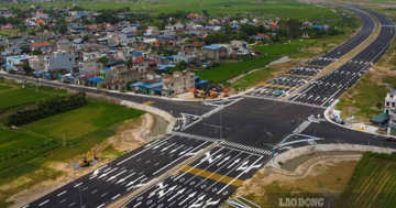 Chỉ 2 tháng nữa, tuyến đường ven biển 8 làn xe rút ngắn thời gian di chuyển Nam Định - Lạc Quần chỉ còn 25 phút sẽ chính thức hoàn thành