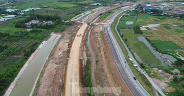 Hà Nội đề xuất thực hiện dự án đường kết nối Vành đai 4 và Vành đai 5