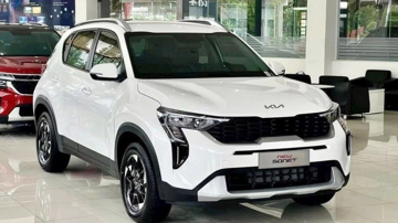 KIA Sonet ‘đấu thẳng’ với Toyota Raize: 'Nhỏ mà có võ’ lại rẻ, cơ hội sở hữu SUV đô thị nay đã quá dễ dàng