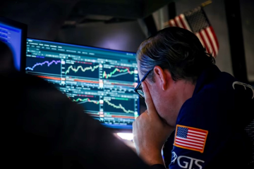 Kinh tế u ám, vì sao chứng khoán vẫn liên tục lập đỉnh?