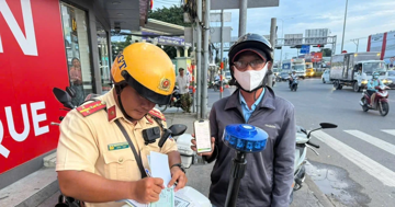 Nộp phạt vi phạm giao thông bằng quét mã QR tại chỗ