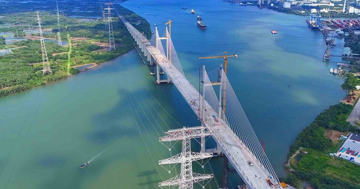 Sắp hoàn thiện cầu dây văng tĩnh không cao nhất Việt Nam, kết nối đến siêu sân bay 16 tỷ USD