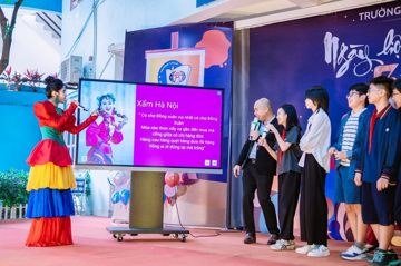 Trường học được mời nghệ nhân, nghệ sĩ, huấn luyện viên, vận động viên giảng dạy phổ thông