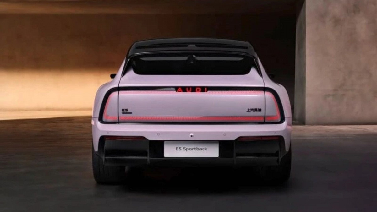 AUDI E5 Sportback gây sốt tại Trung Quốc: Hơn 10.000 đơn đặt hàng chỉ sau 30 phút mở bán AUDI E5 Sportback gây sốt tại Trung Quốc: Hơn 10.000 đơn đặt hàng chỉ sau 30 phút mở bán