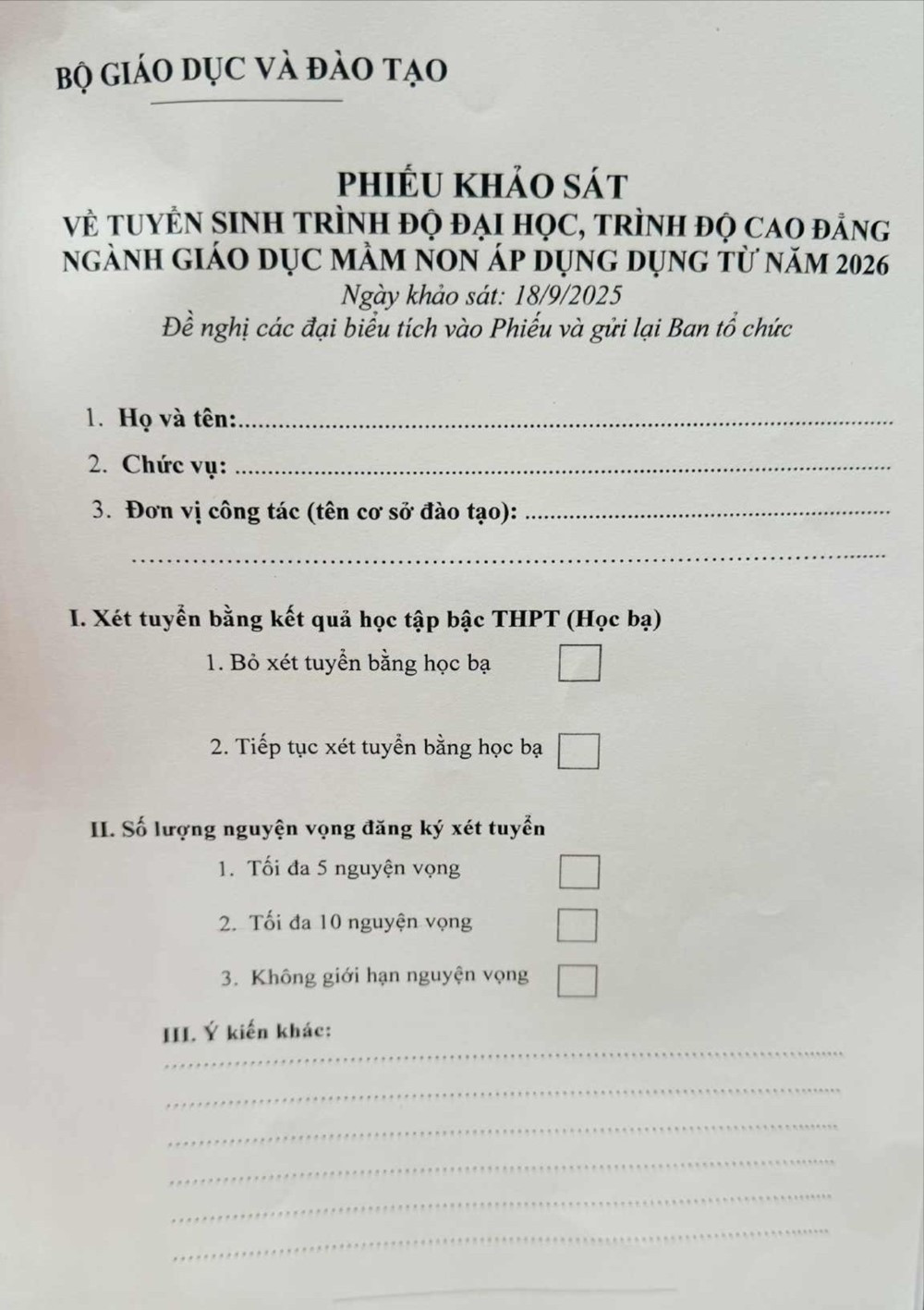 Bộ Giáo dục đề xuất giới hạn số lượng nguyện vọng đối với thí sinh xét tuyển đại học, cao đẳng - ảnh 2