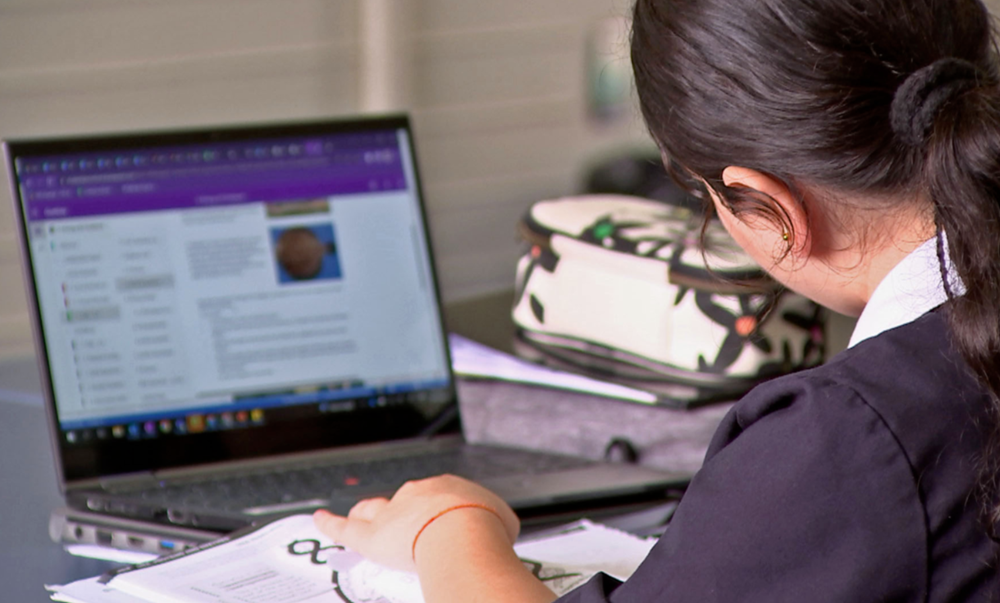 Lạm dụng AI, học sinh có thể ‘mất trắng’ tư duy độc lập - ảnh 2