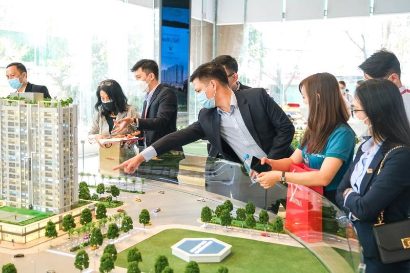 Giá căn hộ TP.HCM cán mốc 493 triệu/m², Bình Dương chuẩn bị vượt ngưỡng 50 triệu/m²