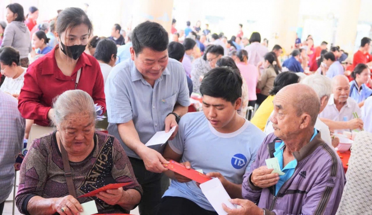 Đạm Phú Mỹ (<a style='text-decoration: none;' href='/DPM'>DPM</a>): 21 năm bền bỉ truyền thống sáng tạo, gắn kết và sẻ chia