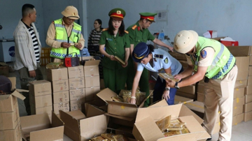 Phát hiện gần 4.200 chiếc bánh trung thu không rõ nguồn gốc xuất xứ