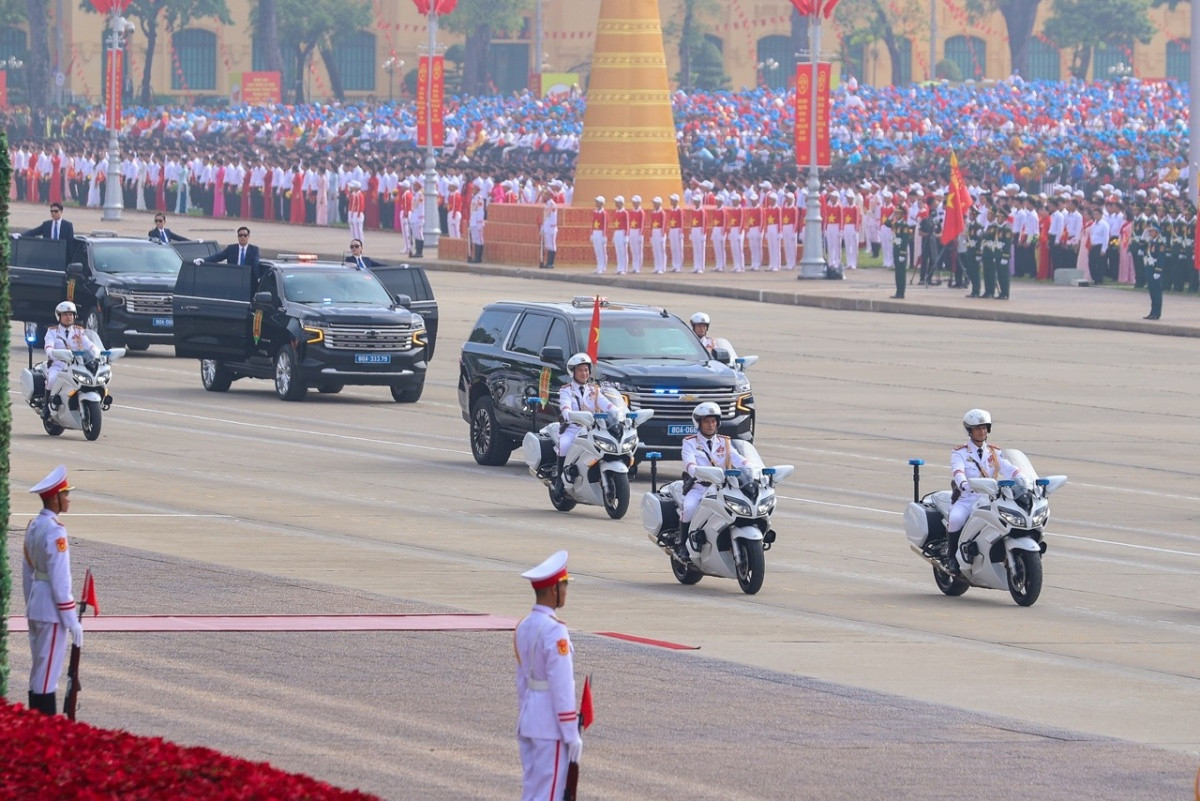 Hình ảnh những chiếc xe đặc biệt của VinFast tại lễ kỷ niệm 80 năm Quốc khánh