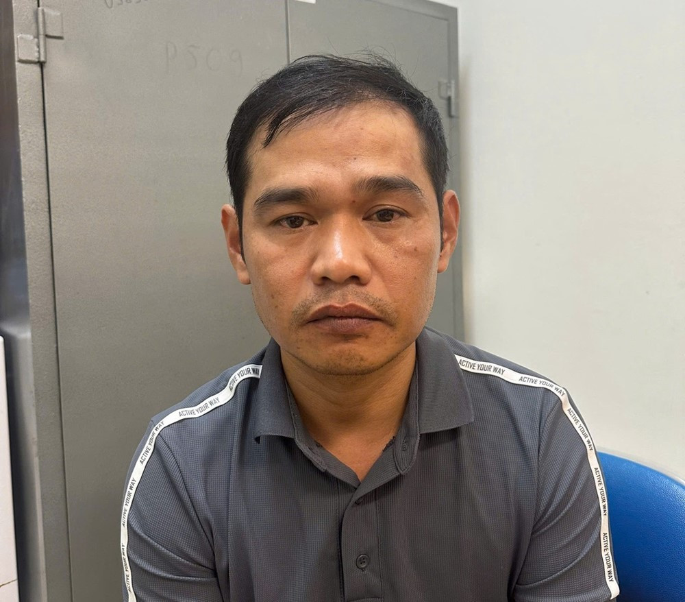 Khám xét khẩn cấp, bắt Phạm Văn Hùng cùng 6 đồng phạm - ảnh 1