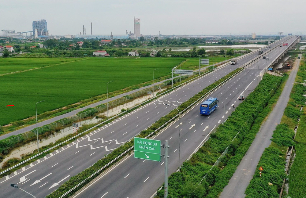 Cục CSGT lập danh sách tuyến cao tốc cần điều chỉnh tốc độ xe chạy - ảnh 1