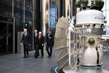 Nga chuẩn bị tung đối thủ cạnh tranh Starlink của Elon Musk