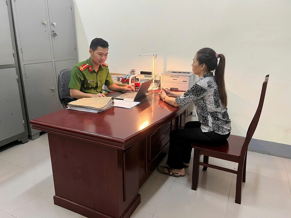 Khởi tố, khám xét chỗ người bán thịt lợn Nguyễn Thị Mai - ảnh 2