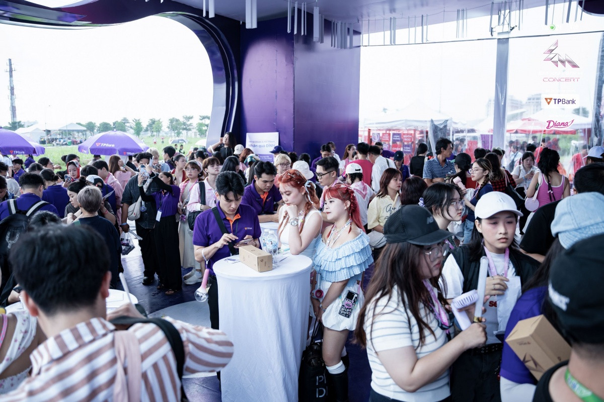 TPBank mang <a style='text-decoration: none;' href='/DNA'>DNA</a> số hóa hòa cùng nhịp GenZ tại Em Xinh “Say Hi”