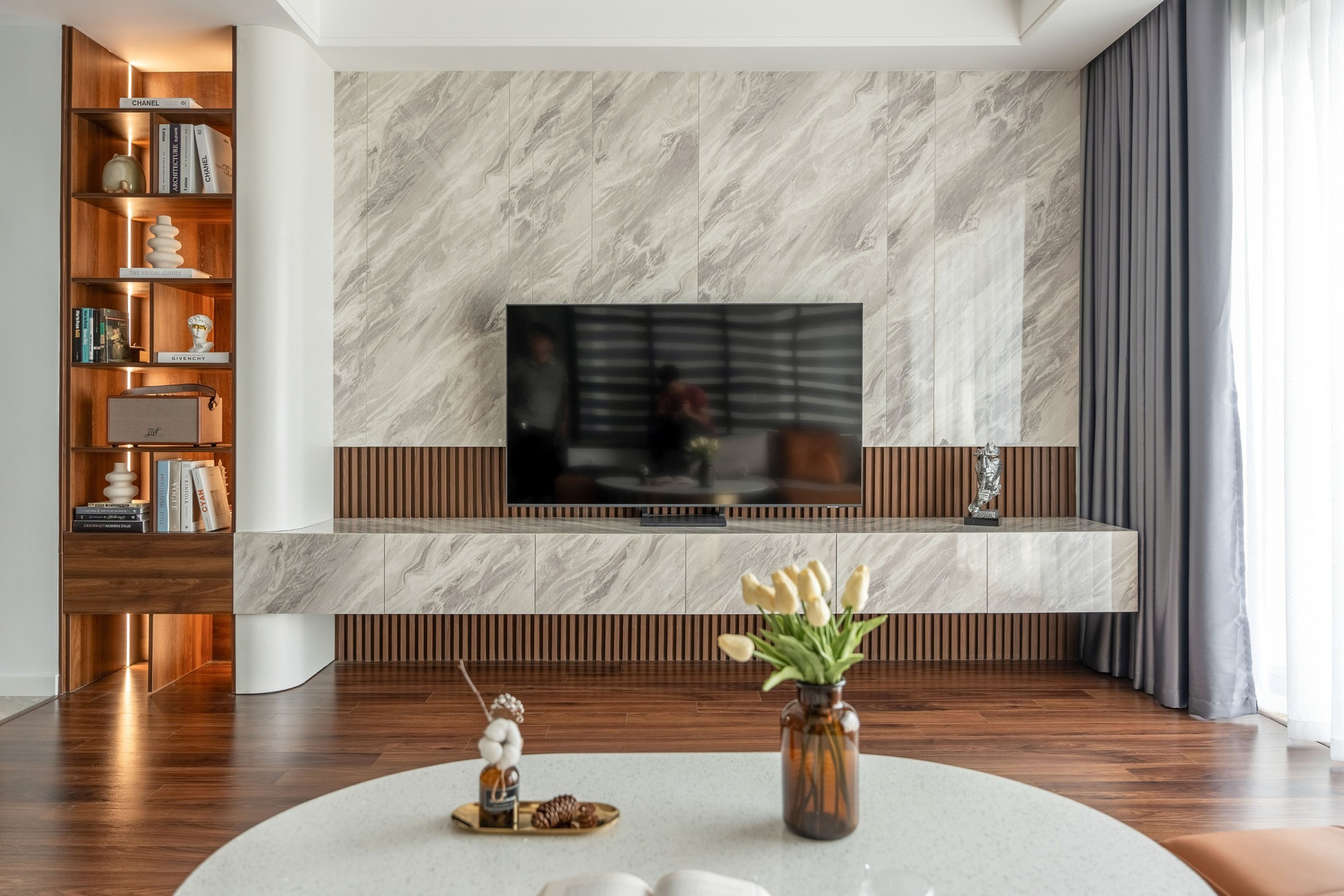 Căn hộ cũ ‘lột xác’ thành không gian sống sang trọng, hiện đại chỉ với 5 triệu đồng/m2- Ảnh 7.