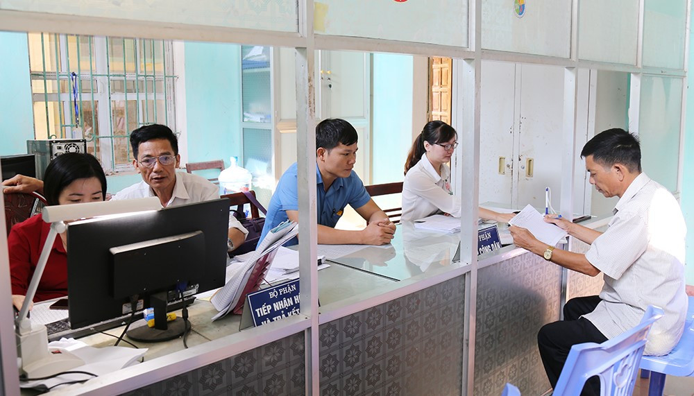 Công chức, viên chức Quảng Ninh có thể nhận thêm 3 triệu đồng/tháng ngoài lương - ảnh 1