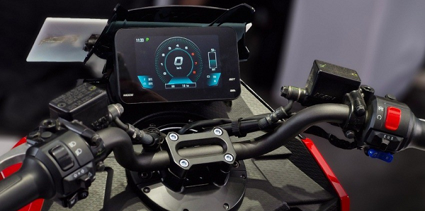 Thị trường xe máy điện thêm tân binh: Thiết kế độc đáo, pin LFP chạy 125 km, sạc nhanh 20 phút 'xài tẹt ga' cả ngày